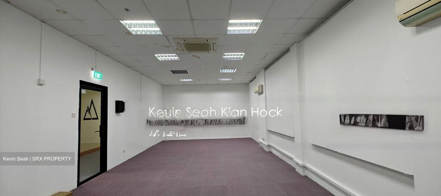 Paragon Medical Centre (D3), Office #520753261